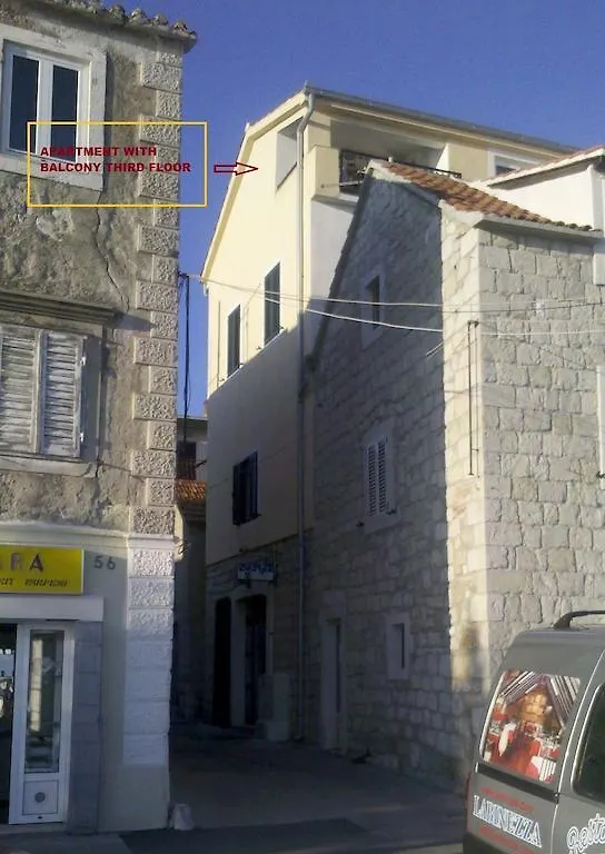 Apartments Benutic-Lalini Kastela