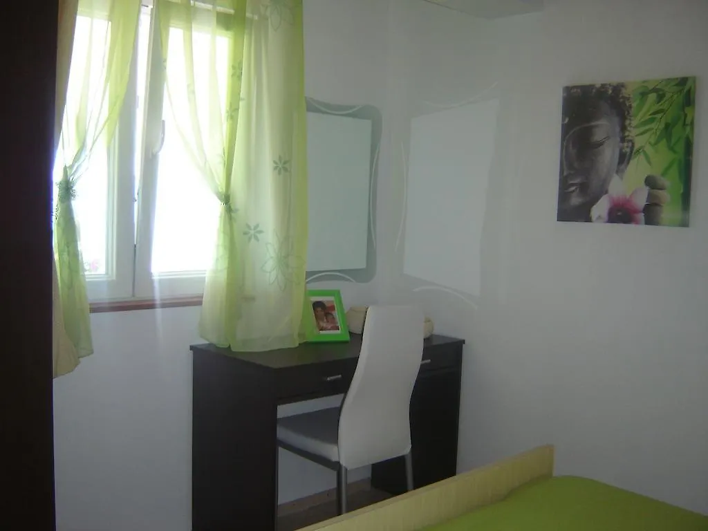 Apartments Benutic-Lalini Kaštela